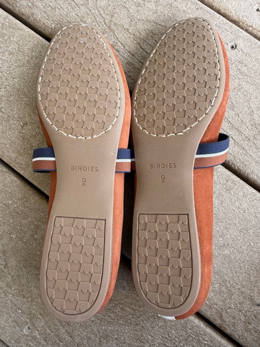 Birdies Hummingbird Mary Jane
Suede Flat (Rum) - size 9 - Picture 8 of 8